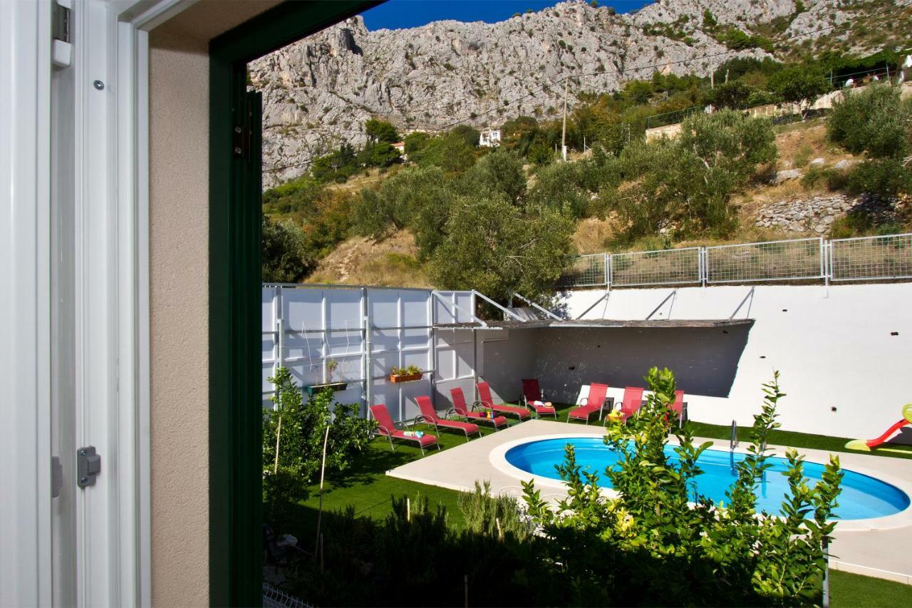 Villa Omis Michy - Family House For Big And Small Groups Esterno foto