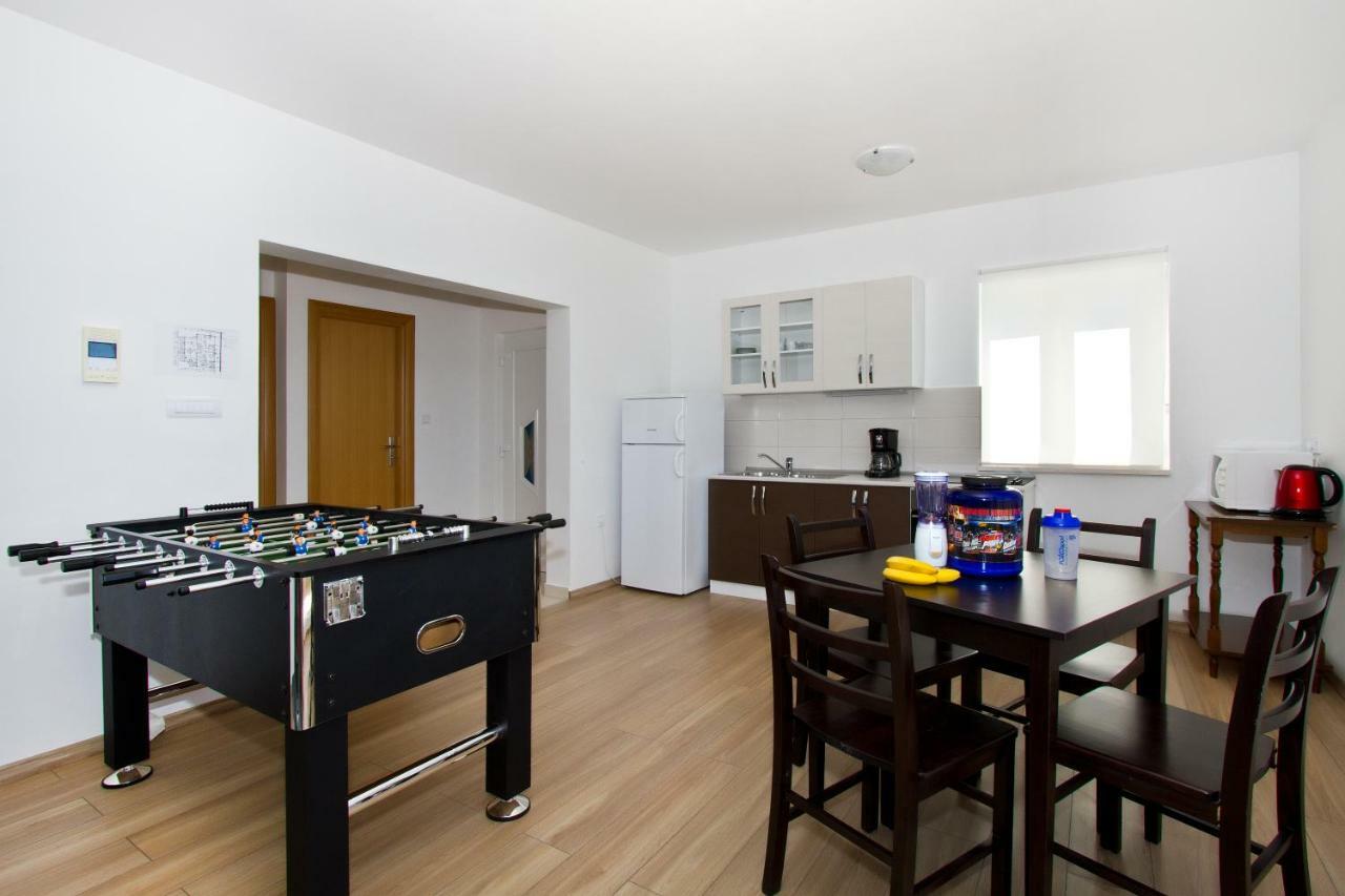 Villa Omis Michy - Family House For Big And Small Groups Esterno foto
