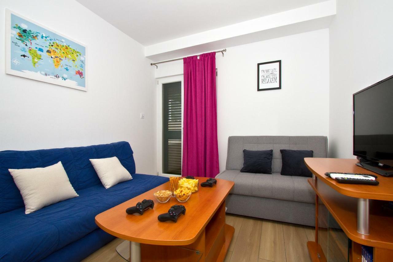 Villa Omis Michy - Family House For Big And Small Groups Esterno foto